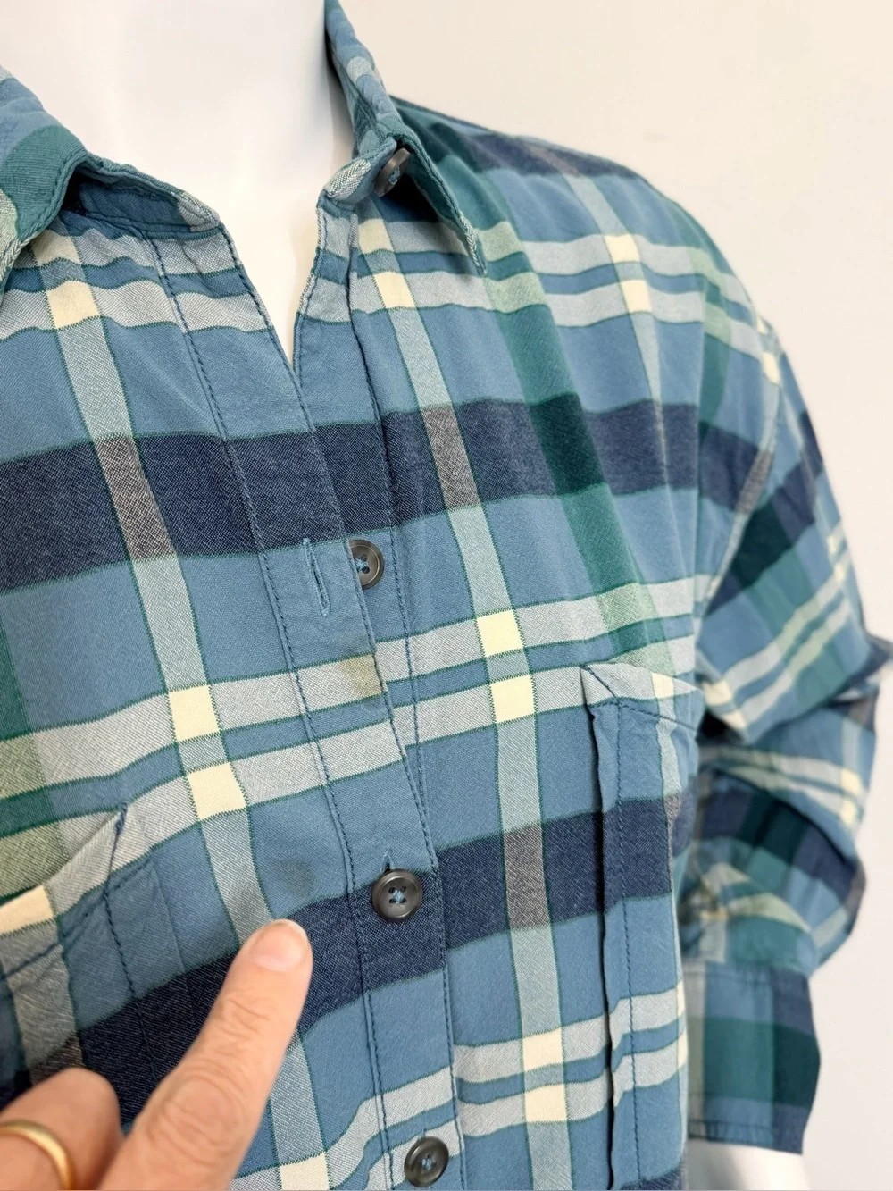 Free People Women’s Plaid Button Up Shirt L Blue Green Raw Hem Boho Rayon Cotton